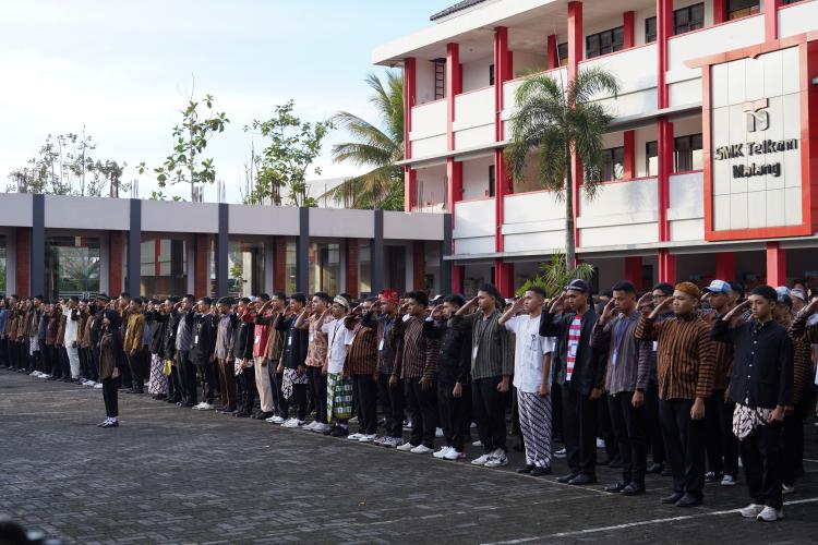 kartini-kembali-membara-di-smk-telkom-malang-setelah-tiga-tahun-vakum